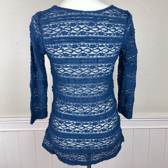 ANTHROPOLOGIE Blue Lace Blouse Size Small - Picture 5 of 8